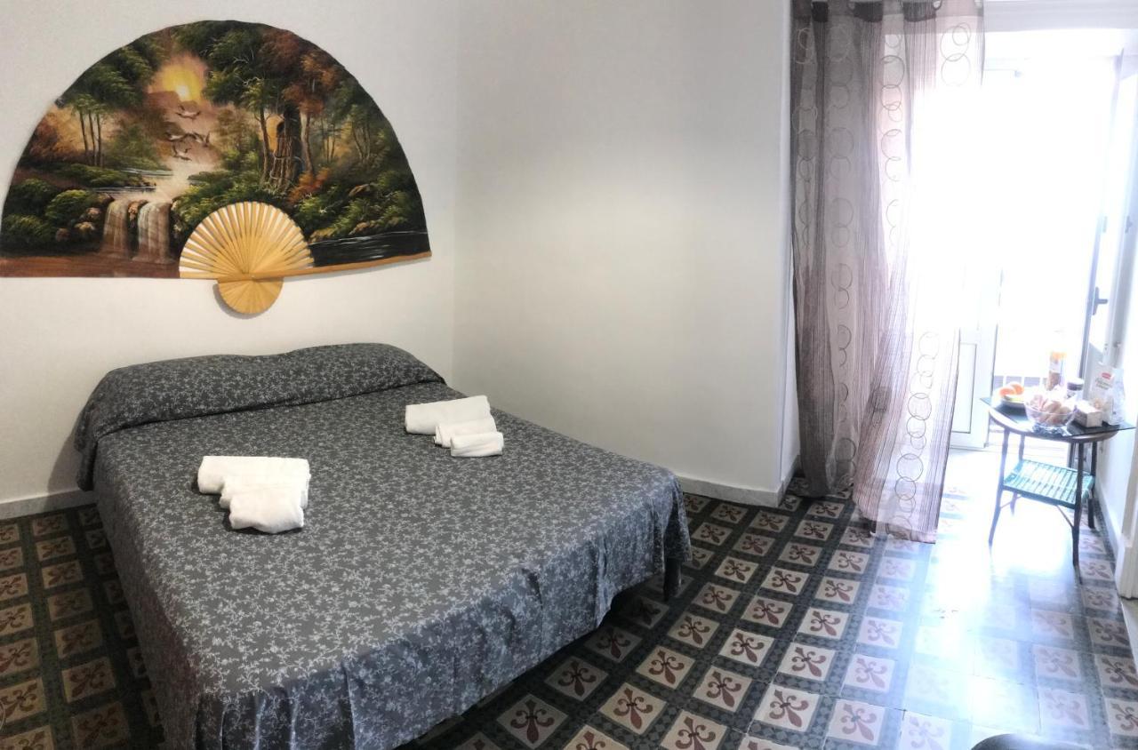 S3 Home Катанія Екстер'єр фото